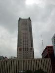 A tall building in St. Louis_th.jpg 3.0K